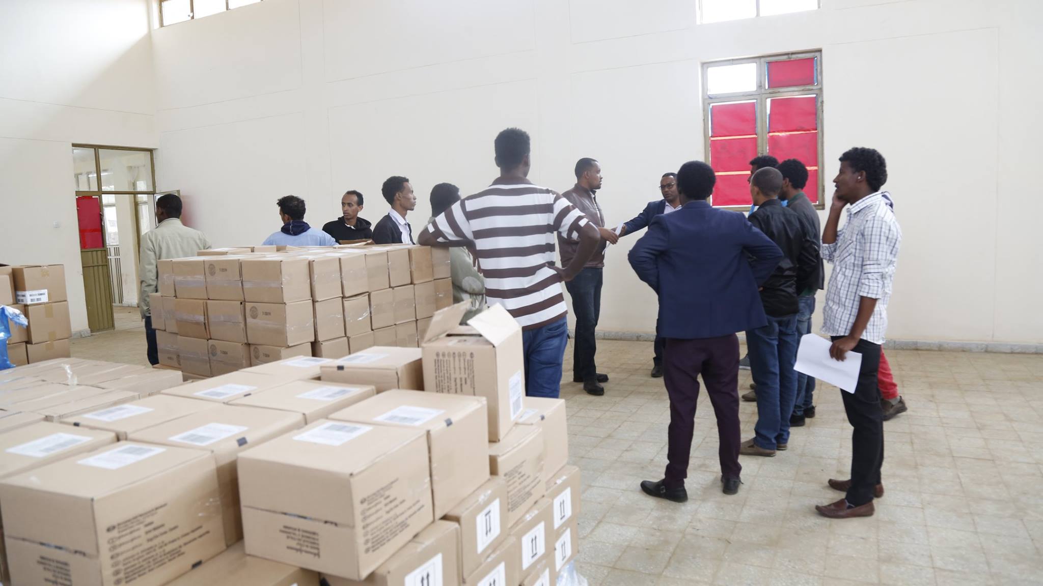 Yuunivarsiitiin Salaalee yeroo lammaffaadhaaf Hoospitaalotaaf qorichaa deeggarsaan kenne